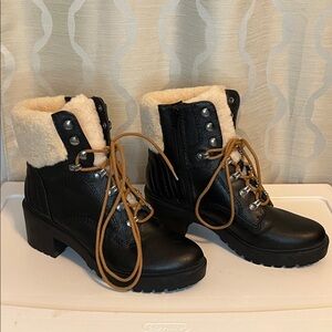 Indigo Road Faux Fur Faux Leather Heeled Military‎ Combat Boots Size 8.5